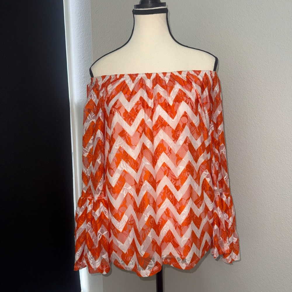 Women’s Y2k Chevron Floral Off-Shoulder Bell Sleeve Tunic Blouse Small